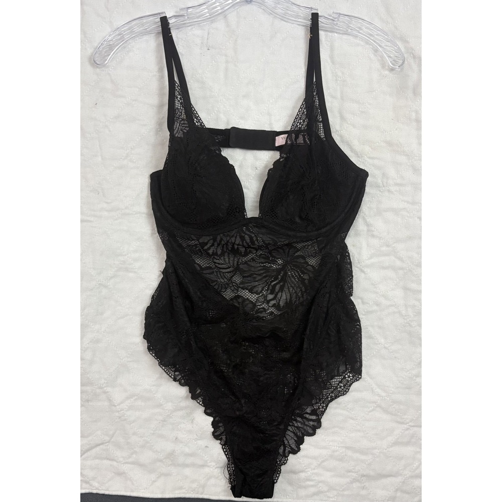 Victoria's Secret Very Sexy Incredible Lace Plunge Bodysuit Black Medium M